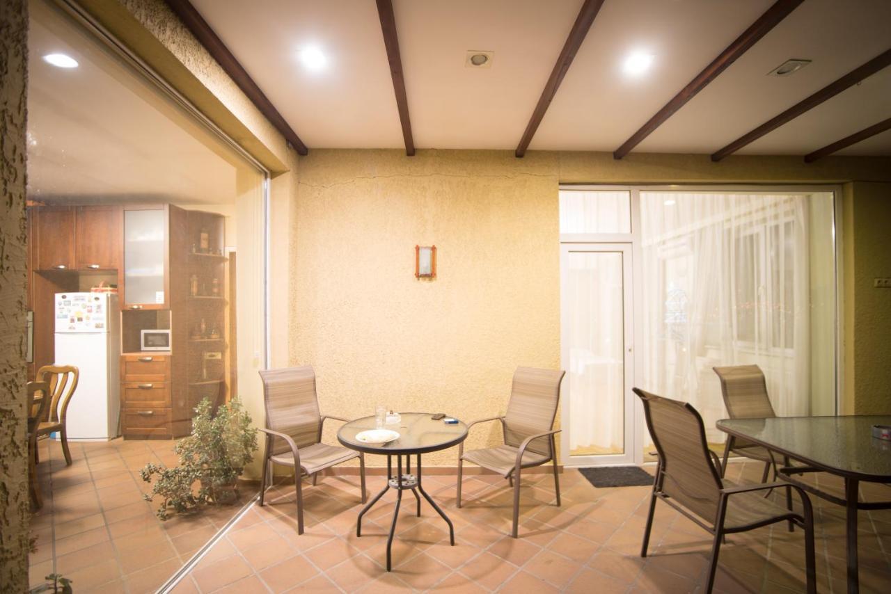 Hotel Terrace House Tbilisi Esterno foto