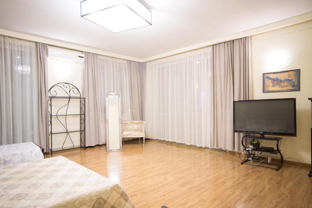 Hotel Terrace House Tbilisi Esterno foto